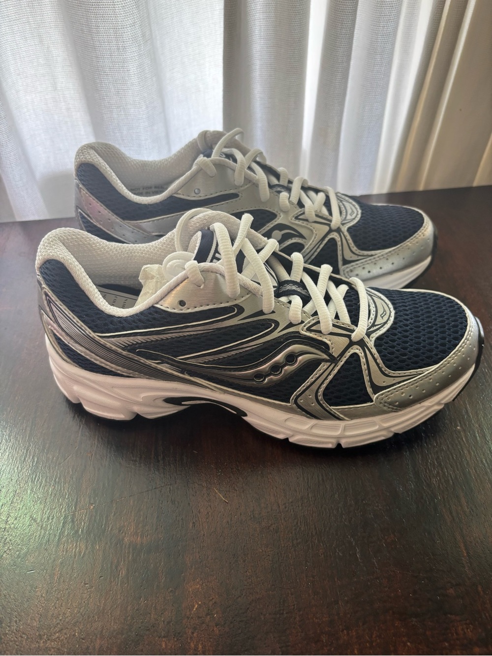 Saucony Grid Ride Millennium 7 women 5.5 youth